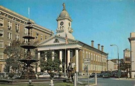 Court House Central Square Chambersburg Pennsylvania postcard - £3.91 GBP