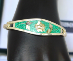 Vintage Alpaca Bracelet Signed Floral Abalone MOP Chips Green Enamel Small Wrist - £11.73 GBP