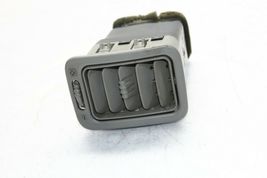 2003-2006 CHEVROLET SILVERADO FRONT RIGHT DASH AC HEATER AIR VENT TAN P8978 image 6