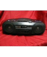 VTG Sony CD/Radio/Cassette-Corder Model CFD-8/2 Boombox ONLY RADIO & CD ... - €25,69 EUR VTG Sony CD/Radio/Cassette-Corder Model CFD-8/2 Boombox ONLY RADIO & CD ... - €25,69 EUR