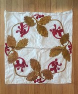 Vintage 40s Crewel Embroidered Floral 22&quot; Square Pillowcase #3091 - £15.73 GBP