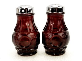 Wheaton Ruby Red Glass Salt &amp; Pepper Shaker Set, Bullseye Pattern, Vinta... - $24.45