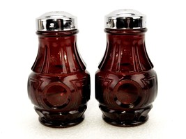 Wheaton Ruby Red Glass Salt &amp; Pepper Shaker Set, Bullseye Pattern, Vintage 1970s - £19.54 GBP