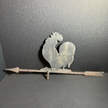 Vintage Black Metal Rooster Weathervane with some charming patina [Item ... - $20.57