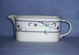 Mikasa Intaglio Annette CAC20 Gravy Boat - £7.06 GBP