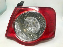 2008-2010 Volkswagen Passat Sedan Passenger Side Tail Light OEM H02B47001 - £49.67 GBP