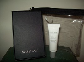 Mary Kay Foundation 1 Fl. Oz. Bronze 708 With Mirror & Bag - $10.75