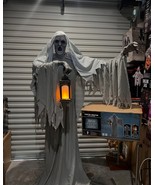 HUGE 7&#39; FRED THE DEAD FLOATING PHANTHOM CARRYING LANTERN HALLOWEEN ANIMA... - $6,765.03 MXN