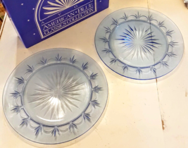 Avon American Blue Classics 10&quot; Glass Dinner Plate LOT NEW in Original Box VTG - £15.76 GBP