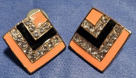 Vintage Peach and Black Chevron Enamel and Crystal Goldtone Earrings - £7.82 GBP