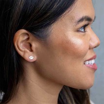 Sterling Silver Paw Print Post Earrings 6x7mm - $467.53 MXN