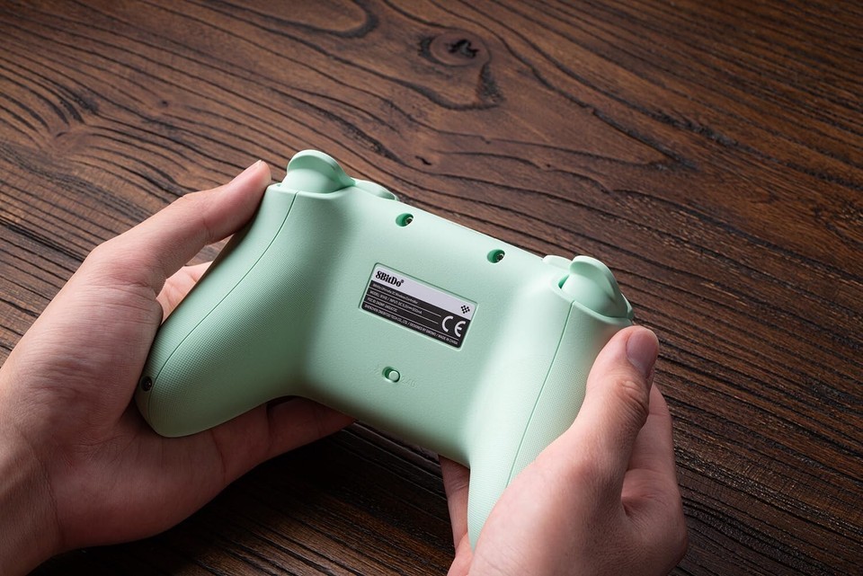 Precision Hall Effect Wireless Gaming Controller with Remappable Bumpers - Green Item image 6
