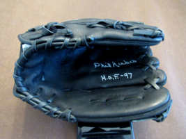 Phil Niekro Hof 97 Atlanta Braves Ny Yankees Signed Auto Easton Mitt Glove Jsa - $395.99