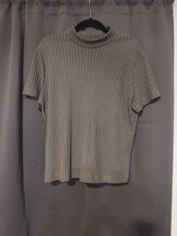 Joanna Top XL Green Short Sleeve Mock Neck 3D Texture Career Classic Mad... - €8,52 EUR