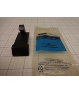 FORD OEM NOS E3SZ-63061A34-D Glove Box Compartment Latch Some 83-86  Thu... - $31.79 CAD