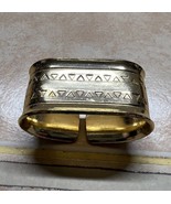 Vintage Mid Century Fashions by Donna Gold Tone Aluminum Napkin Rings Se... - £19.61 GBP
