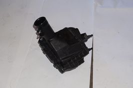 2007-2009 NISSAN 350Z RIGHT PASSENGER AIR INTAKE CLEANER BOX ASSY OEM image 7
