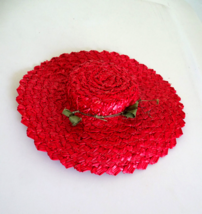 Vintage 1950&#39;s Red Woven Straw Hat for 10&quot;-11&quot; Head Medium Size Doll - £22.64 GBP