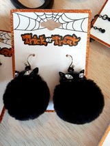 Fluffy black Cat Earrings Trick or Treat Halloween wire earrings Cat Dangly NEW - £3.91 GBP