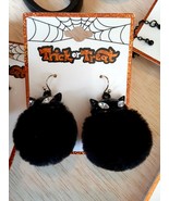 Fluffy black Cat Earrings Trick or Treat Halloween wire earrings Cat Dan... - $6.74 CAD