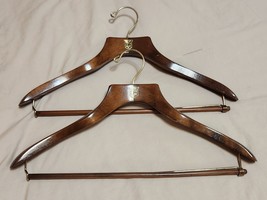 2 Vintage Hangers Solid Wooden Lee Rowan Wooden 17&quot; Suit Hanger - £23.79 GBP