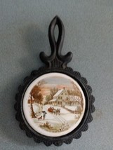 Vintage Cast iron trivet, 1970’s Currier&amp;Ives The Homestead In Winter - £5.52 GBP