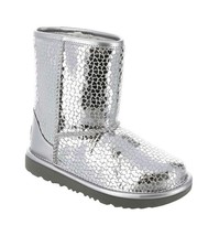 New UGG Kids&#39; Classic II Gel Hearts Boots Silver Size 6 - $118.79