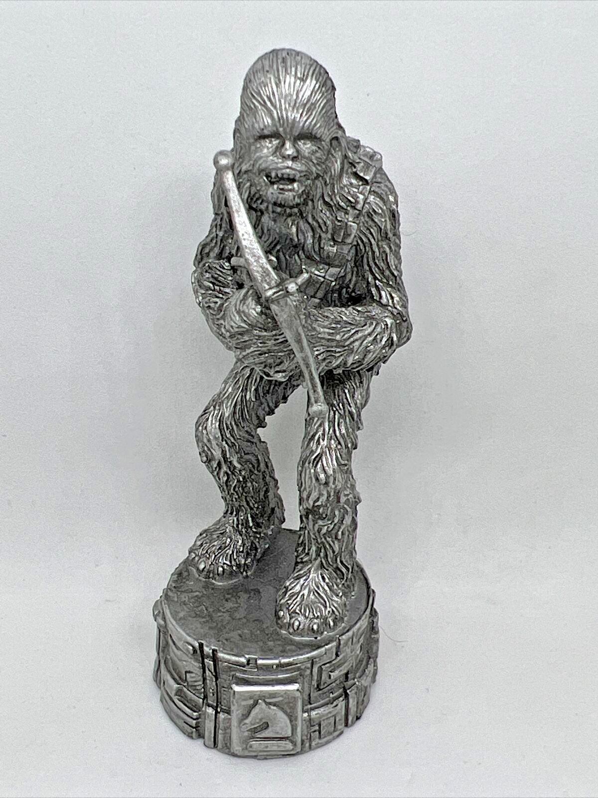 Star Wars Saga Edition Chewbacca Crossbow Silver Replacement Chess Piece 2005 - $9.49