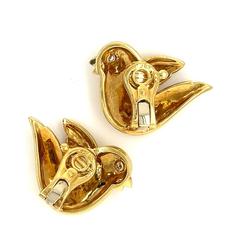 Authenticity Guarantee
Van Cleef & Arpels 18k Yellow Gold Vintage Dove Ear C... Item image 8