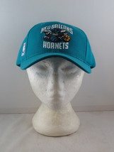 New Orleans Hornets Hat (Retro) - Classic Puffer Logo by Reebok - Adult Gripback - £43.96 GBP