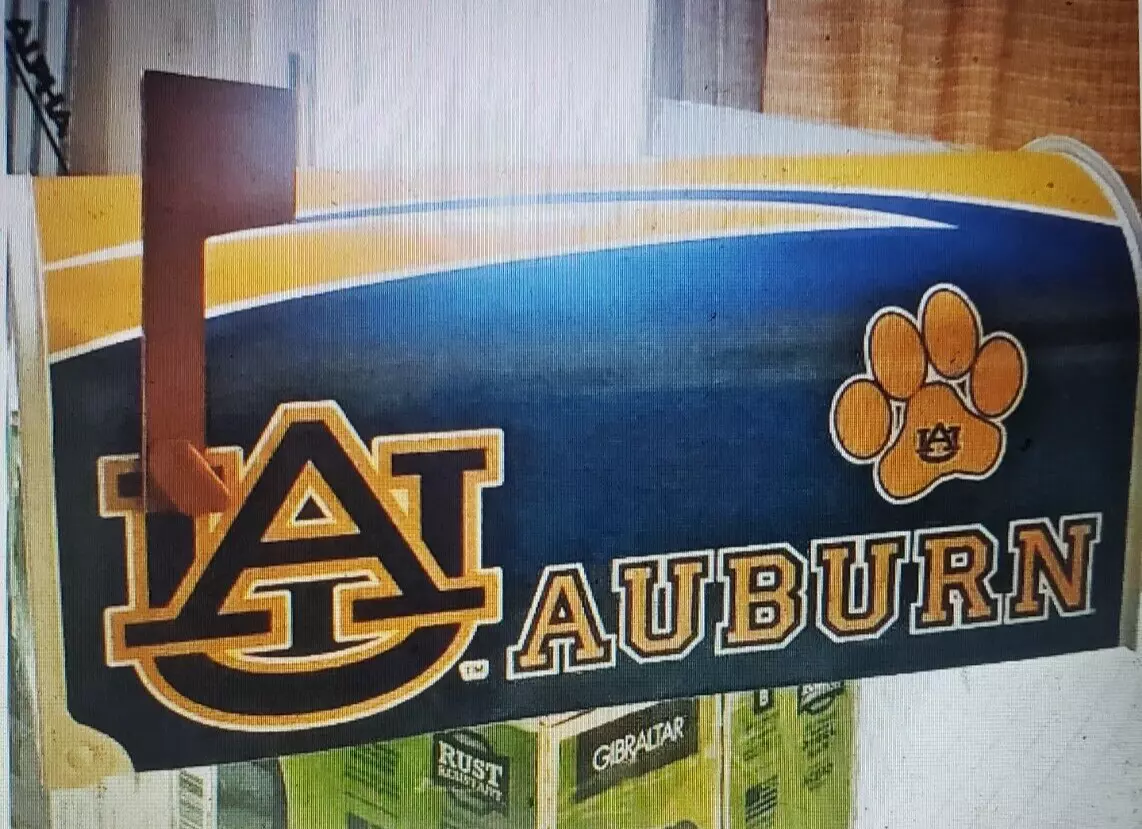 Auburn Tigers Mailbox~JERSEYS~HELMETS~HATS~NO PAINT~NO FADING~COLLEGE FO... - $2,580.42 MXN
