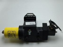 Worcester Controls B-34W-120A-R4 &amp; 1/2-4466TSE Pneumatic Valve Actuator  - $245.00