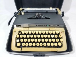 Vintage Smith Corona Galaxie Deluxe Typewriter See Pics - £59.94 GBP