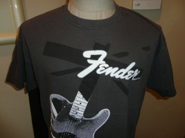 Gray FENDER Guitar Logo Rock &amp; Roll Lifestyle Cotton T-shirt Adult L Nice Rare - £16.17 GBP