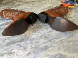El General Alligator embossed leather cowboy boots in size Mexico 27,  image 5
