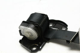 2006-2007 SUBARU WRX IMPREZA WAGON REAR MIDDLE CENTER SEAT BELT RETRACTOR P4461 image 3