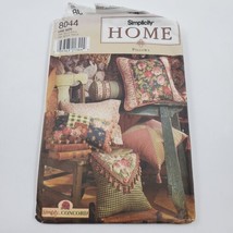 Simplicity Sewing Pattern UnCut Square and Rectangle Pillows in 12 Styles 8044 - £5.44 GBP