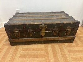 Vintage WOOD STEAMER TRUNK chest coffee table storage box antique decor ... - $125.00