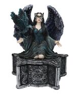 Gothic Fairy Queen With Raven Crow On Pentagram Star Decorative Box Figu... - $860.42 MXN