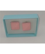 Vintage Pink Square Plastic Goldtone Clip on Earrings - €13,02 EUR