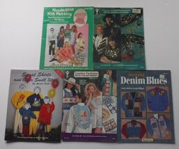 Decorating Denim Blues by Nancy Smith &amp; Lynda Milligan Holiday Project B... - $7.99