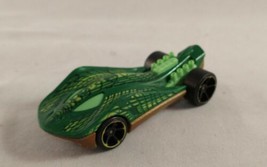 2009 Hot Wheels Green Super Stinger Car - $6.88