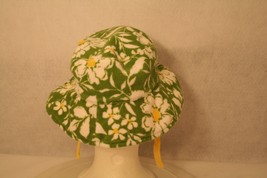 Janie &amp; Jack Child Reversible Sun Hat Green daisy yellow polka dot w/adj... - £15.65 GBP