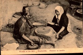 Antique Vtg Souvenir POSTCARD-WOMEN At The MILL-ISRAEL bk45 - £3.87 GBP