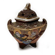 Satsuma Japanese Incense Burner Hand Painted Footed Lid Porcelain Vintage 4.5&quot; h - £14.85 GBP