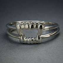Vintage vampire fangs ring, 925 Sterling Silver, Birthday Gift - £39.16 GBP