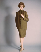 Julie Andrews short hair brown skirt jacket smiling 11x14 Photo - £11.95 GBP