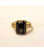 Avon SHIMMERING SMOKE Cocktail RING size 9 Gold Tone Emerald Cut 1980s VTG - £15.63 GBP