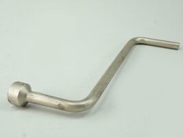 2003-2005 Land Range Rover L322 Emergency Spare Wrench 22 Tool Tire  Whe... - $67.29