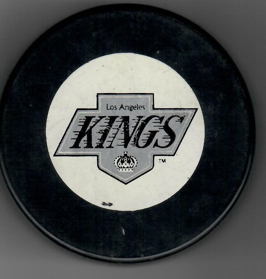 Los Angeles Kings hockey puck vintage official licensed product